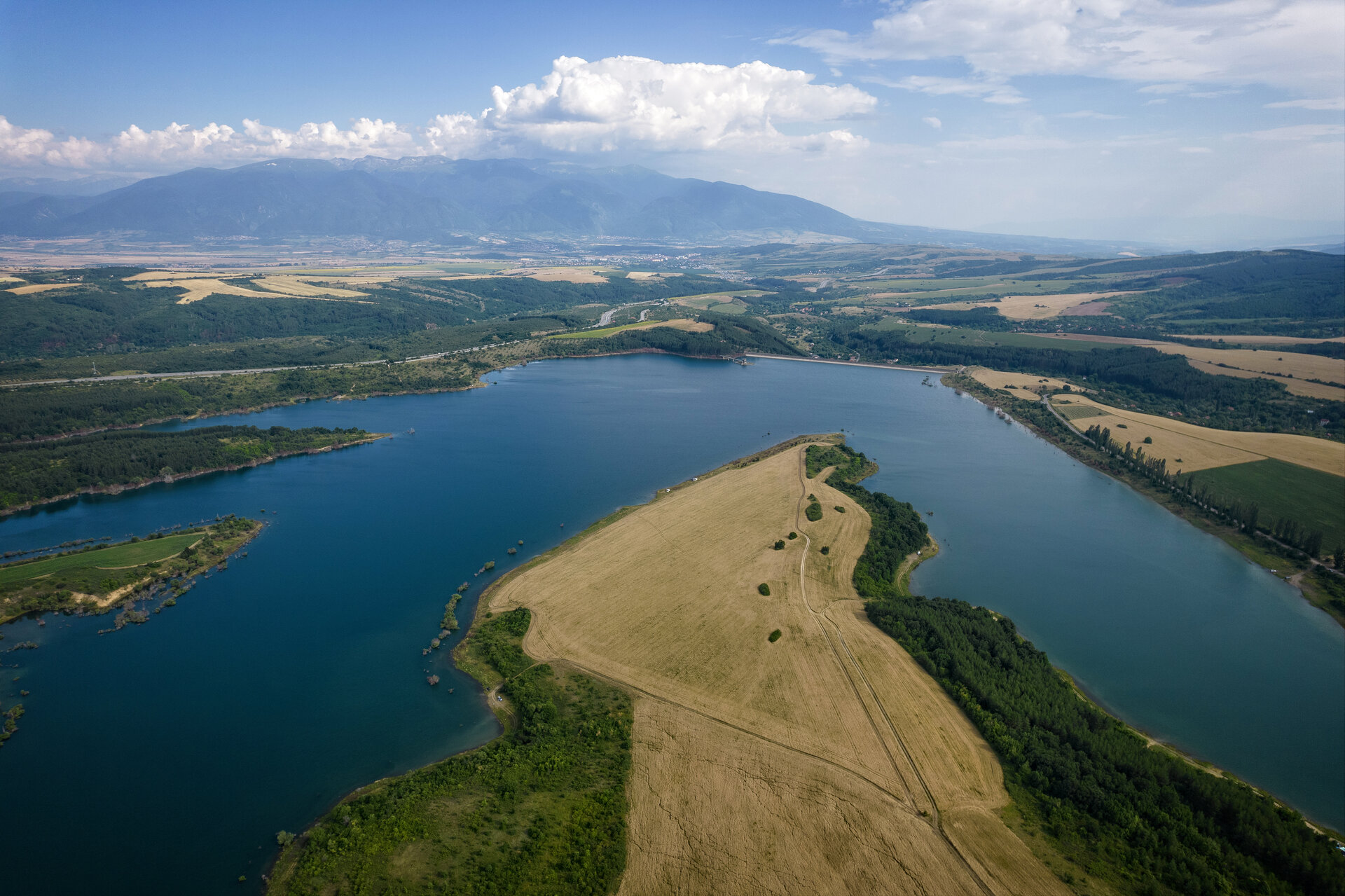 Язовир : Дяково