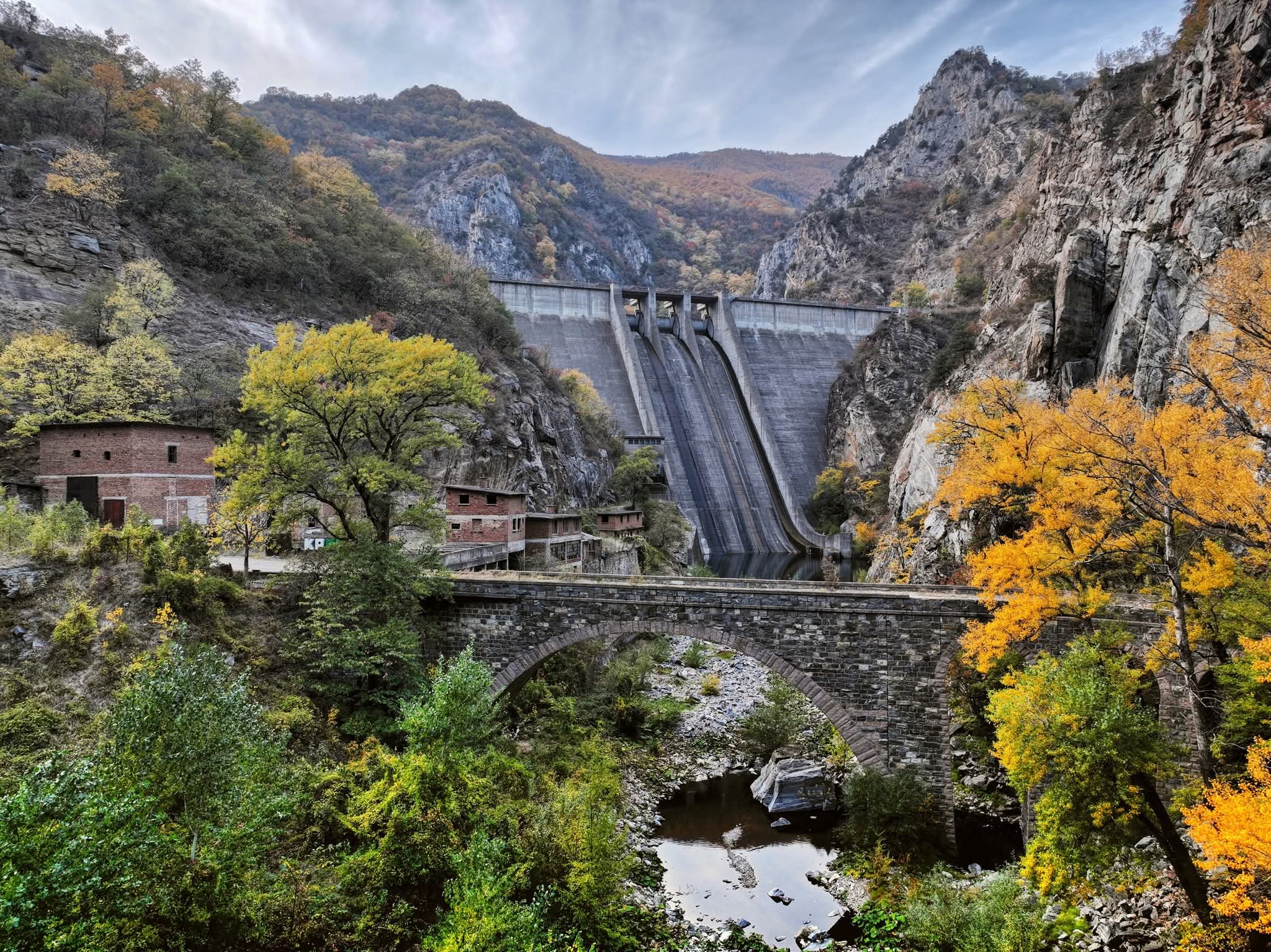 Язовир : Кричим